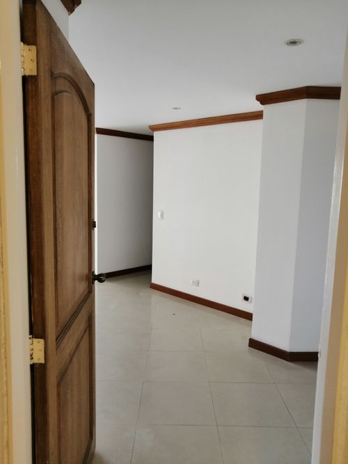 Apartamento de 3 alcobas en venta en Cedritos, Bogotá, 100 m² · foto 17 de 20