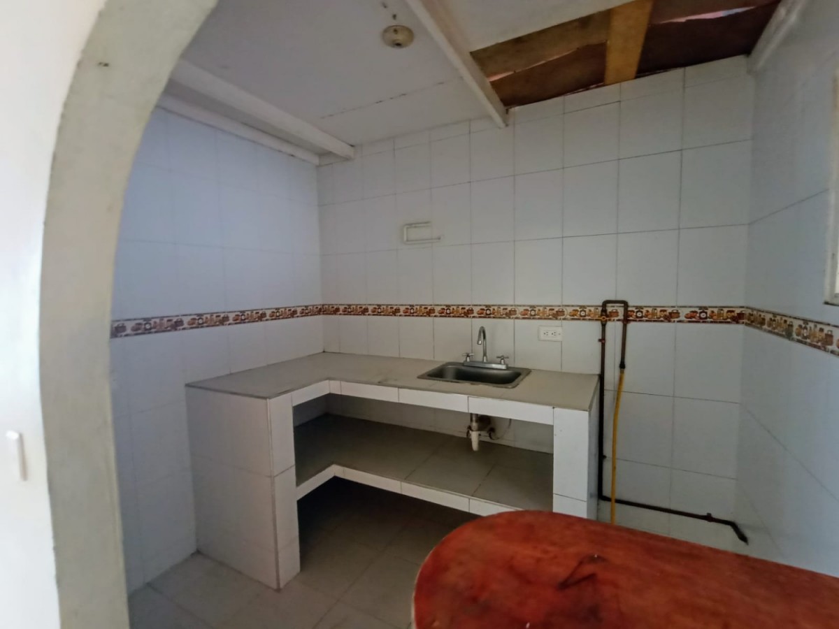 Casa en venta en Aures, Bogotá · foto 8 de 24