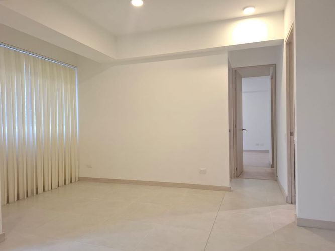 Apartamento de 2 alcobas en arriendo en El Poblado, Medellín, 79 m² · foto 9 de 13