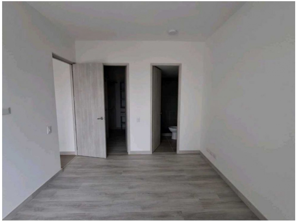 Apartamento en venta en El Poblado, Medellín 5