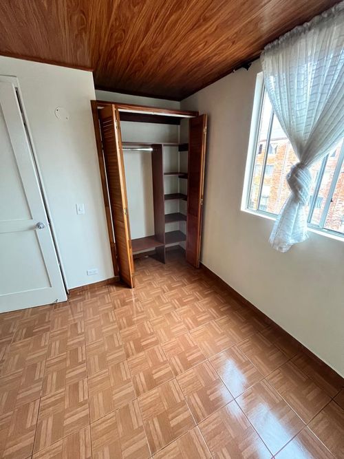 Apartamento de 3 alcobas en venta en Quintanares Et. Vi, Soacha, 59 m² · foto 7 de 23