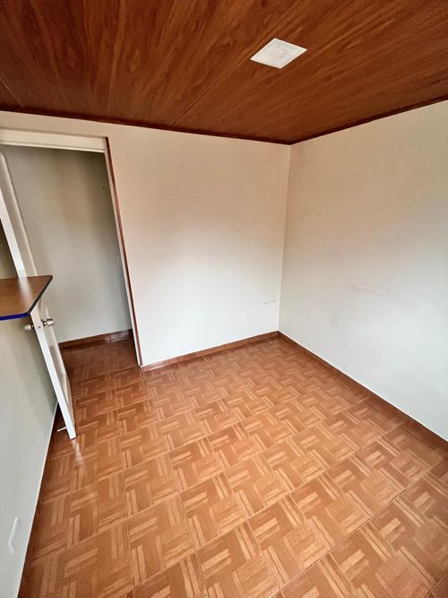 Apartamento de 3 alcobas en venta en Quintanares Et. Vi, Soacha, 59 m² · foto 10 de 23