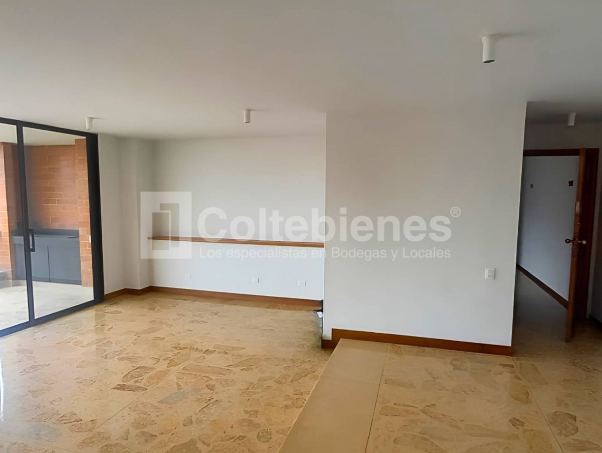 Apartamento en venta en El Poblado, Medellín 5
