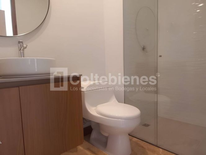 Apartamento de 3 alcobas en venta en La Florida, Medellín, 219 m² · foto 17 de 24