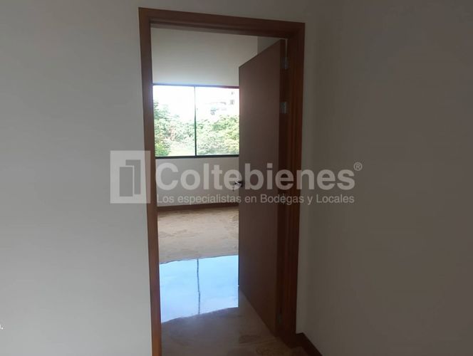 Apartamento de 3 alcobas en venta en La Florida, Medellín, 219 m² · foto 21 de 24