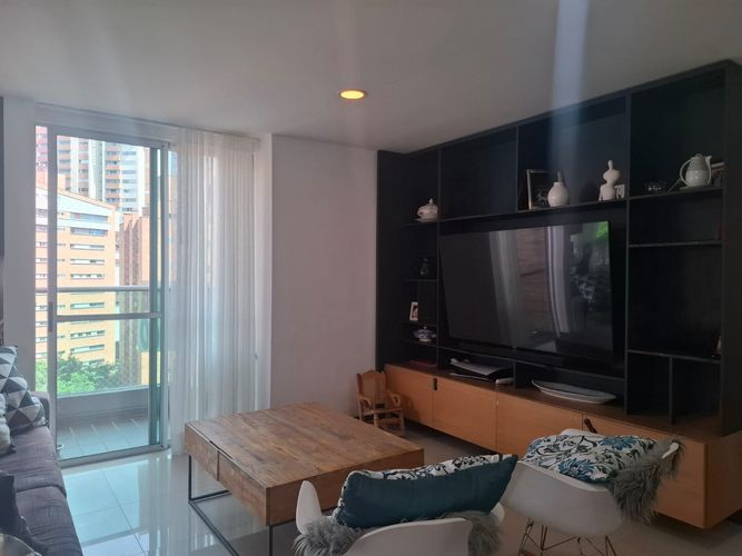 Apartamento de 2 alcobas en arriendo en El Poblado, Medellín, 116 m² · foto 8 de 14