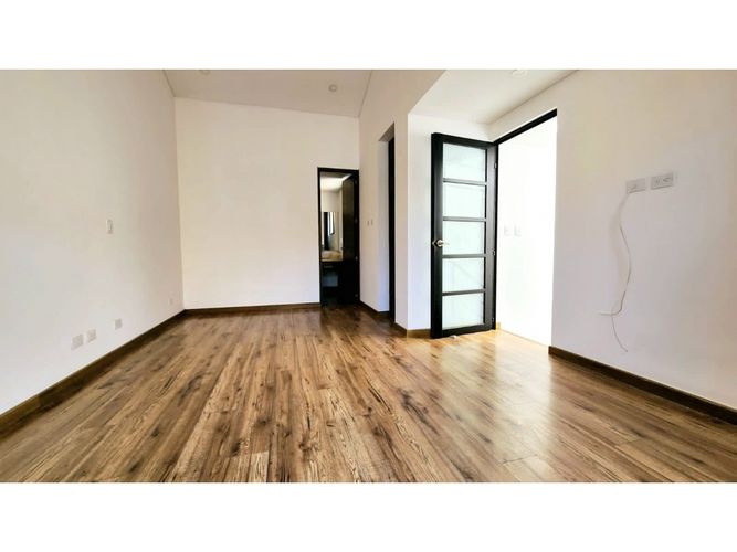 Casa de 3 alcobas en venta en Las Villas De Mosquera, Mosquera, 116 m² · foto 8 de 24