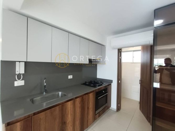 Apartamento de 3 alcobas en venta en Cañaveral, Floridablanca, 98 m² · foto 6 de 24