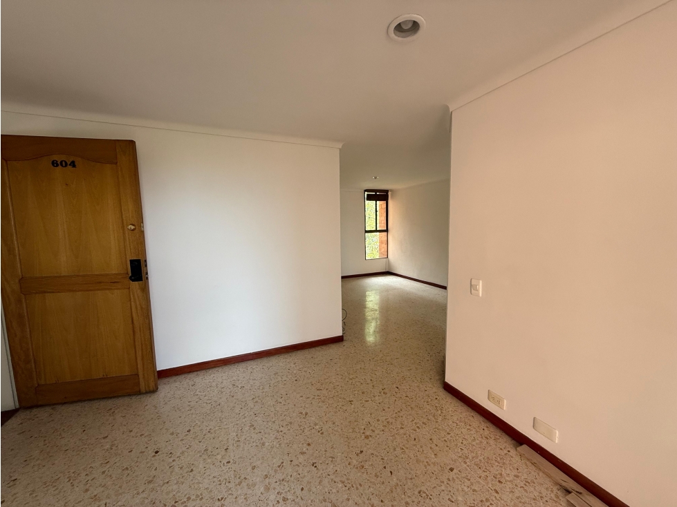 Apartamento en venta en El Poblado, Medellín 3
