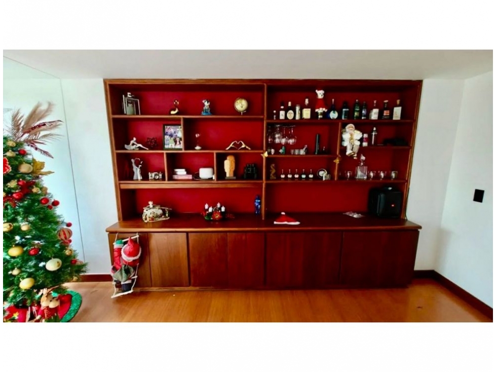 Apartamento en venta en El Poblado, Medellín 4