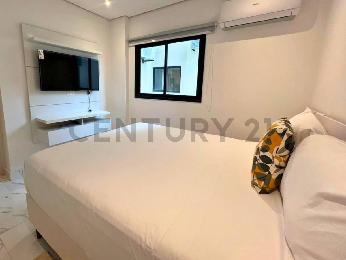 Departamento Amoblado en Alquiler - Exclusivo Edificio Emperador — foto 3