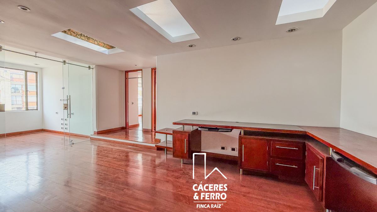 Apartamento en venta en Santa Barbara, Bogotá · foto 7 de 23