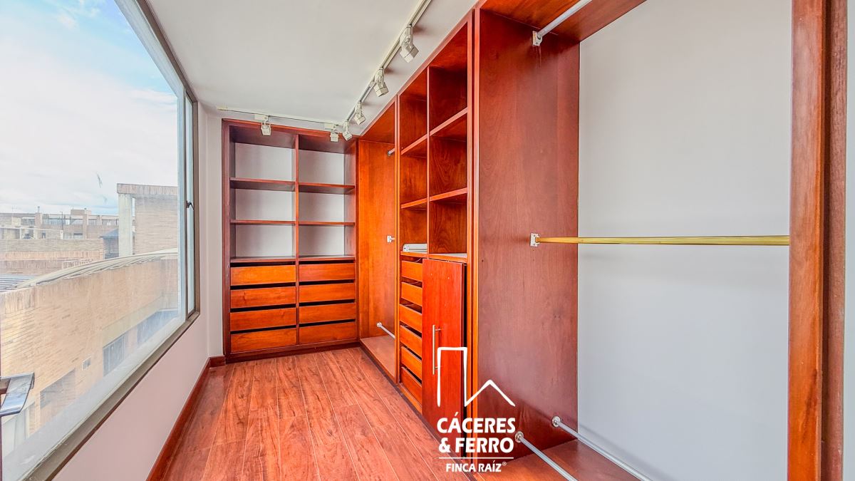 Apartamento en venta en Santa Barbara, Bogotá · foto 19 de 23