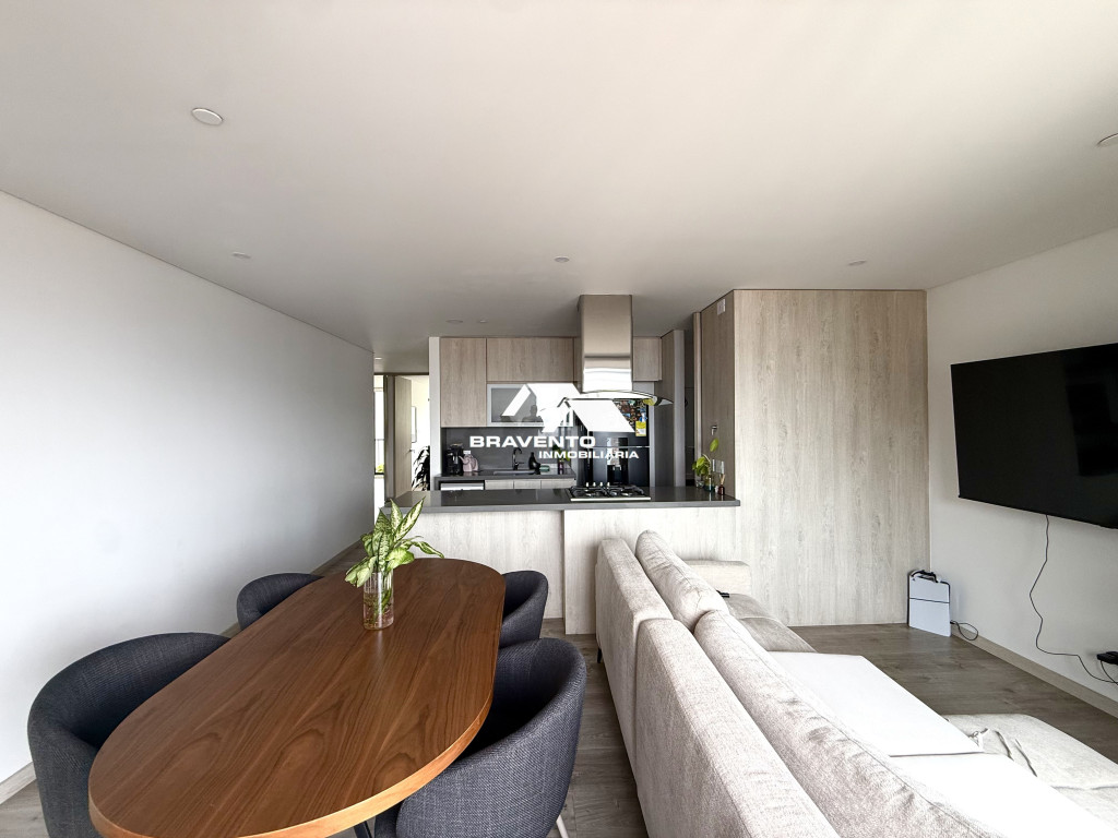 Apartamento en venta en Altos del poblado, Medellín 2
