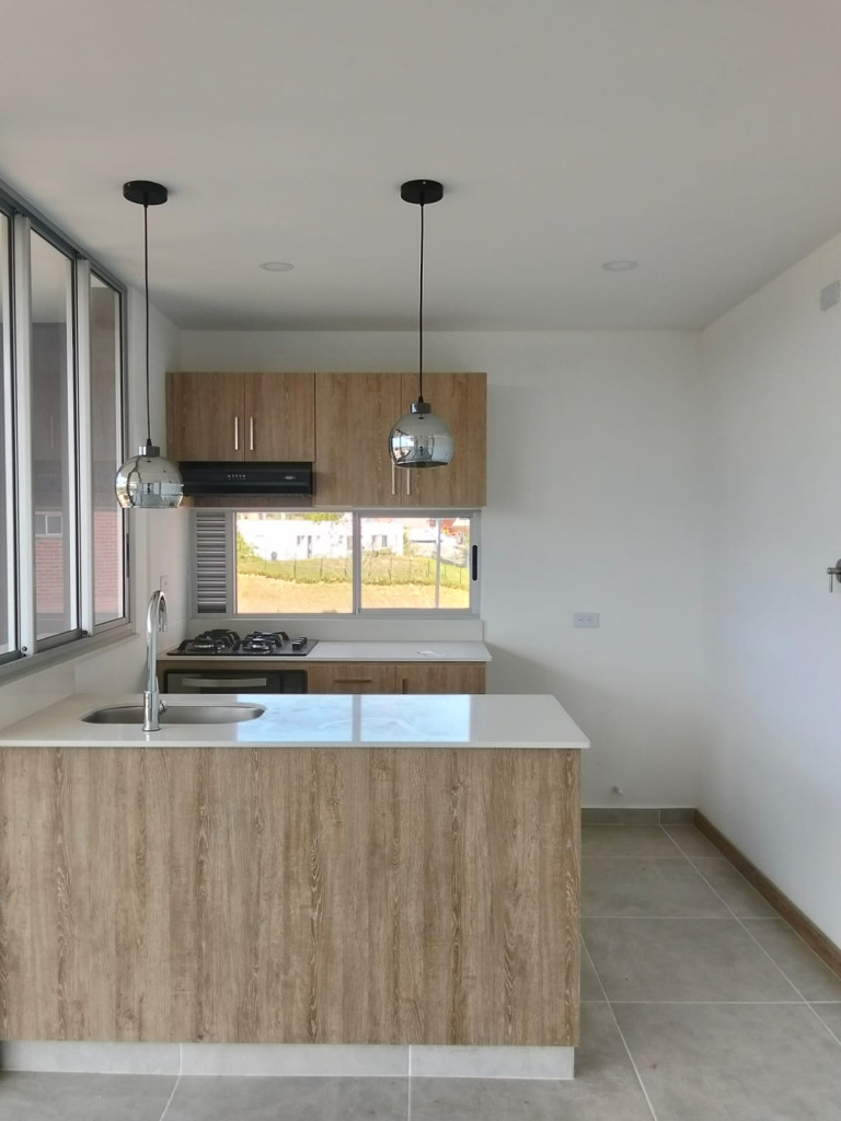 Apartamento en arriendo en Centro, Rionegro · foto 6 de 14