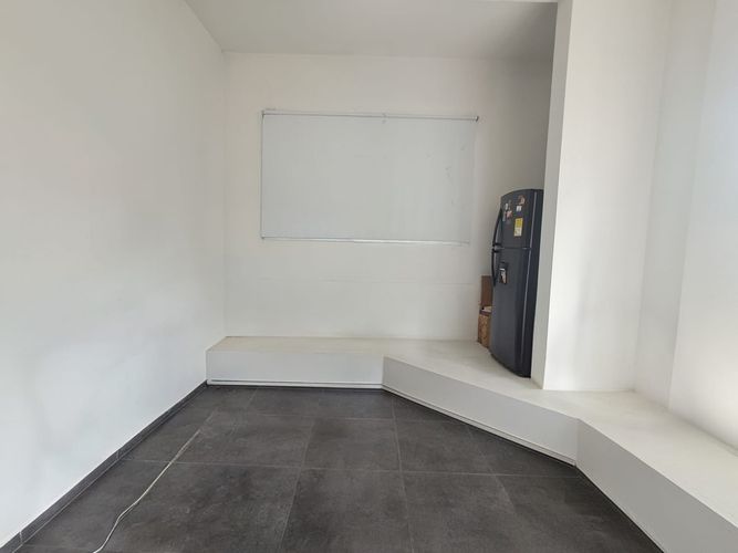 Oficina en arriendo en San Jose Sur, Pereira, 30 m² · foto 7 de 8