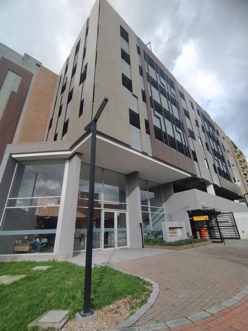 Apartamento de 3 alcobas en venta en Bosque De Modelia, Bogotá, 68 m² · foto 3 de 24