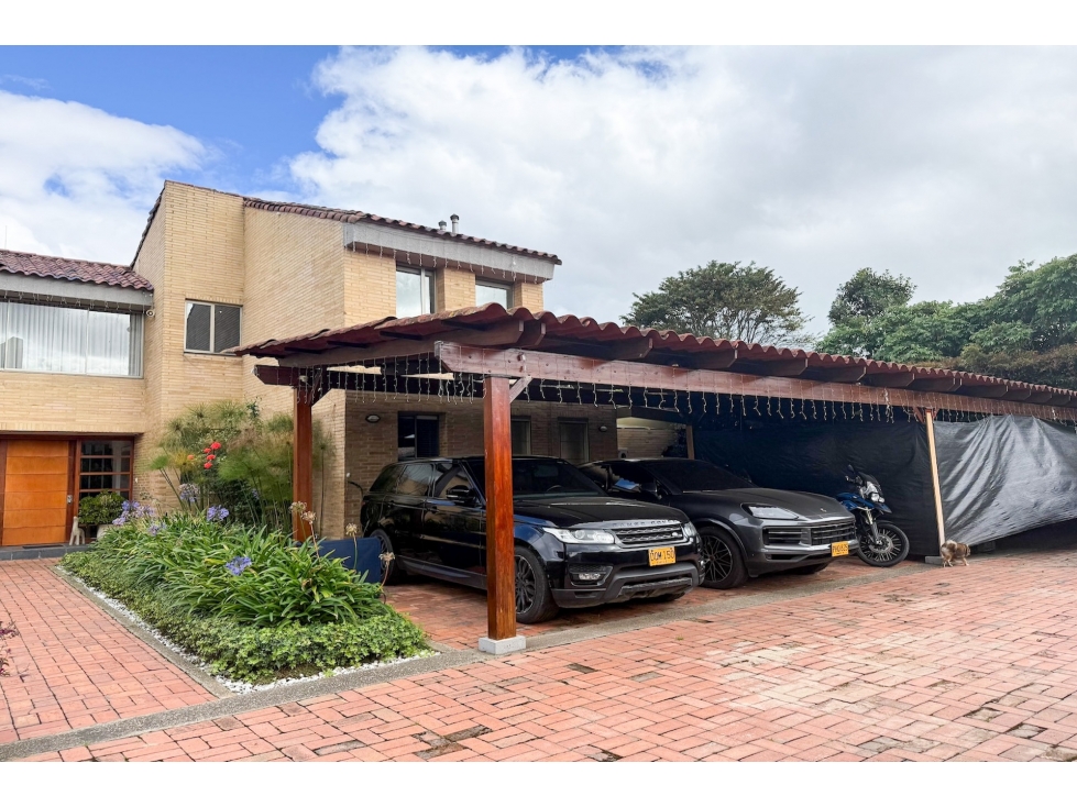 Casa en venta en Guaymaral, Bogotá · foto 3 de 19