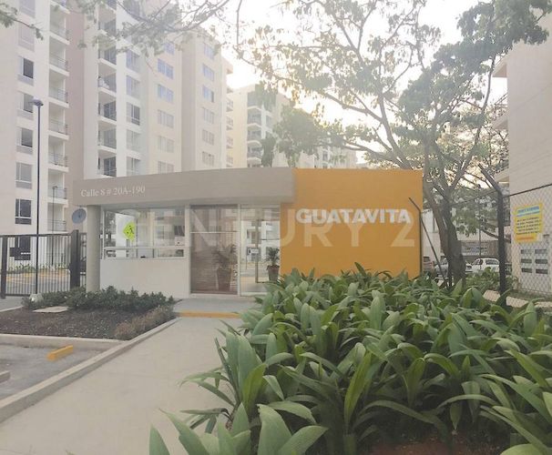 Apartamento de 2 alcobas en venta en Guabinas, Yumbo, 60 m² · foto 2 de 19