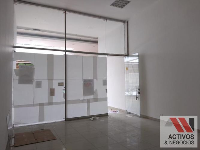 Local en arriendo en Colombia, Medellín, 38 m² · foto 9 de 17