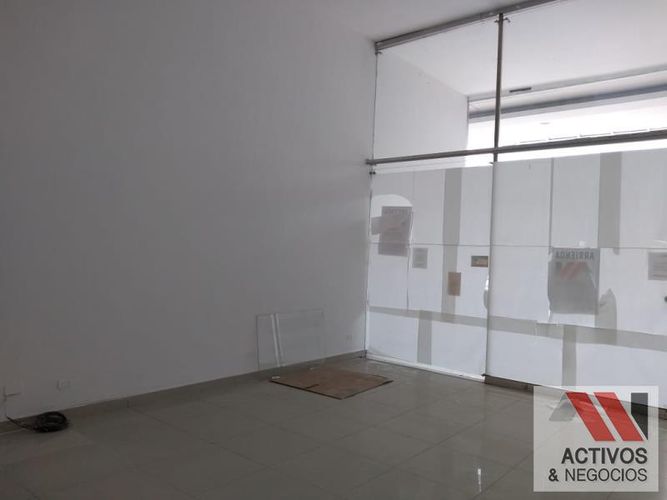 Local en arriendo en Colombia, Medellín, 38 m² · foto 11 de 17