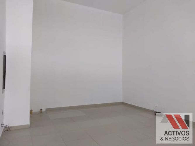 Local en arriendo en Colombia, Medellín, 38 m² · foto 12 de 17