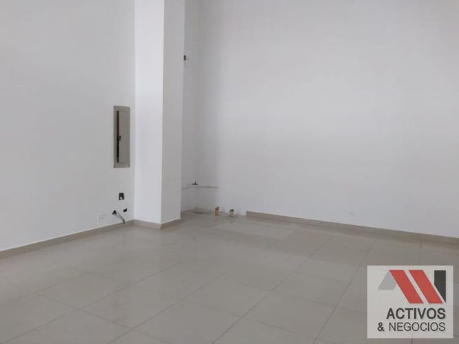 Local en arriendo en Colombia, Medellín, 38 m² · foto 13 de 17