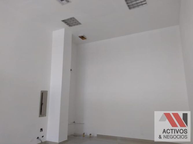 Local en arriendo en Colombia, Medellín, 38 m² · foto 15 de 17