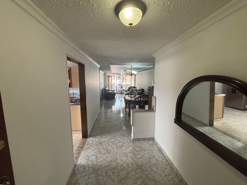 Apartamento en Venta en Centenario, Cali