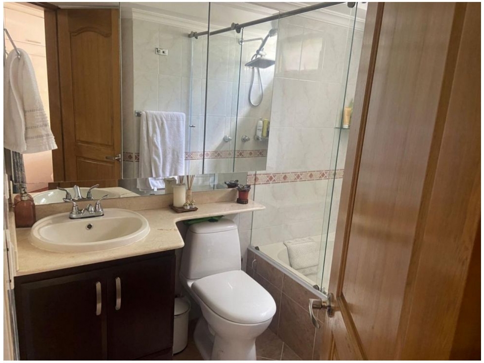 Apartamento en venta en El Poblado, Medellín 5