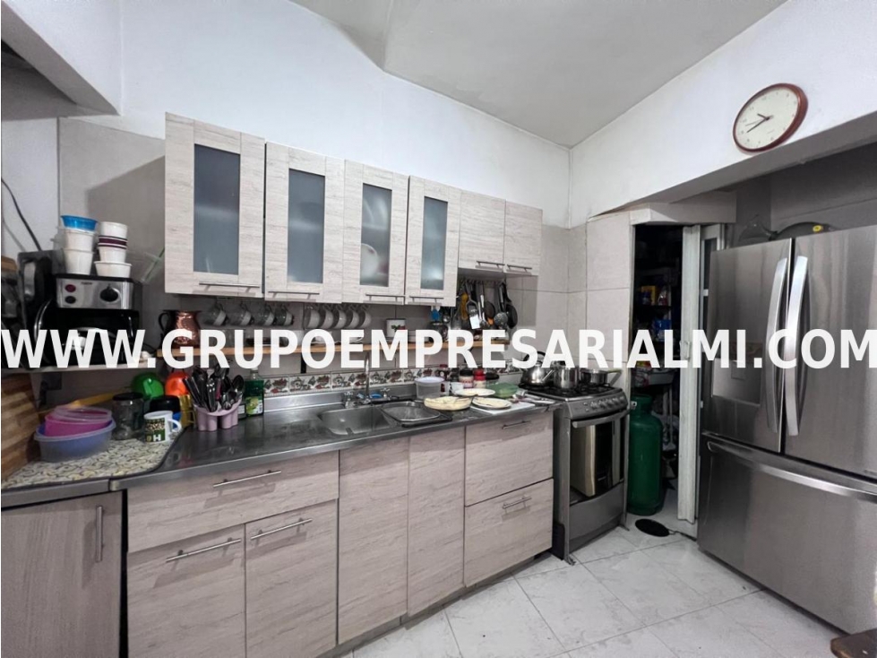 Apartamento en venta en Laureles, Medellín 3