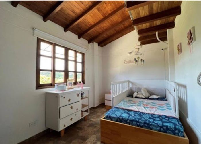 Finca en arriendo en Guarne, 405 m² · foto 11 de 24