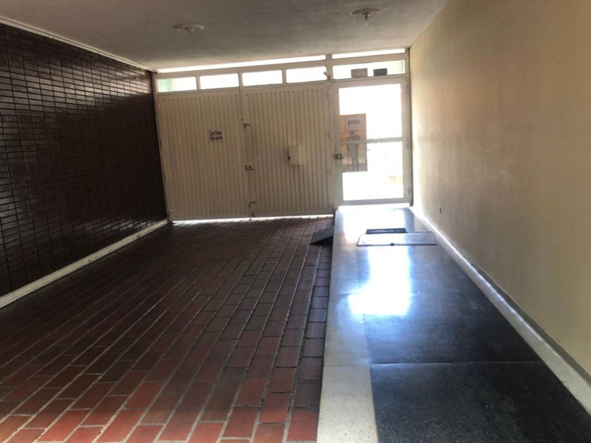 Apartamento en venta en Samper Mendoza, Bogotá · foto 5 de 24