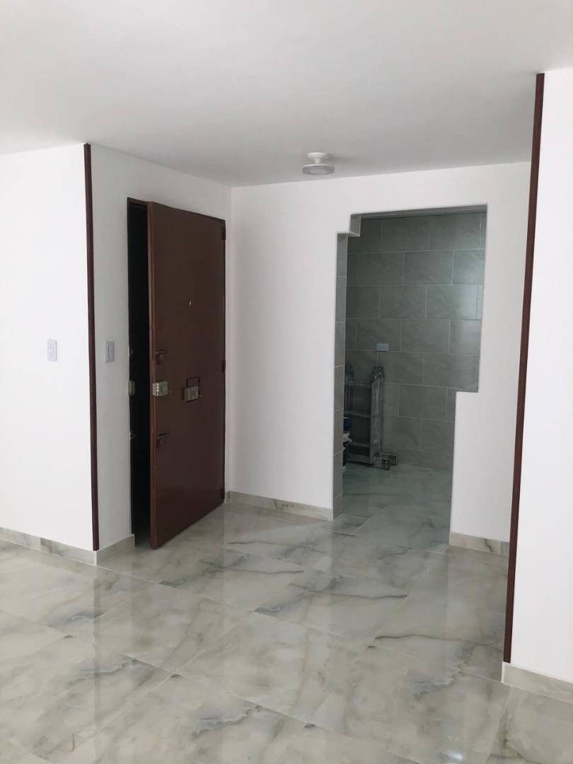 Apartamento en venta en Samper Mendoza, Bogotá · foto 19 de 24