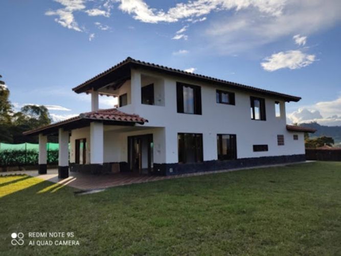 Finca en arriendo en Cabeceras De Llanogrande, Rionegro, 300 m² · foto 6 de 24