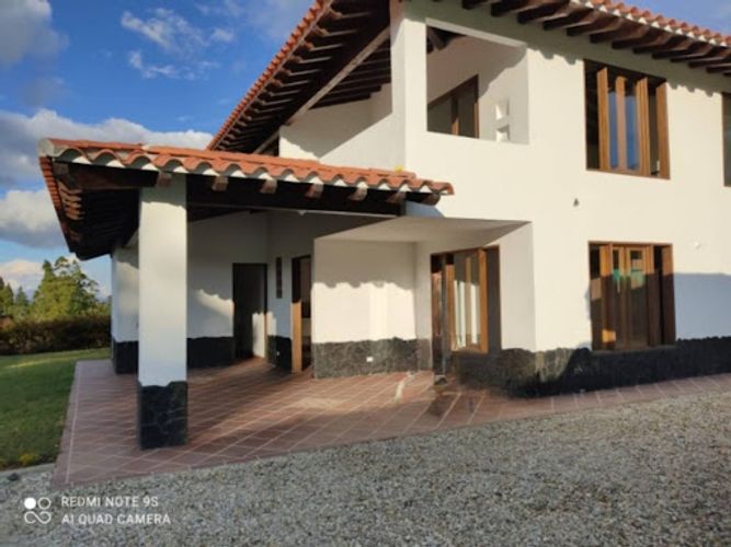 Finca en arriendo en Cabeceras De Llanogrande, Rionegro, 300 m² · foto 19 de 24