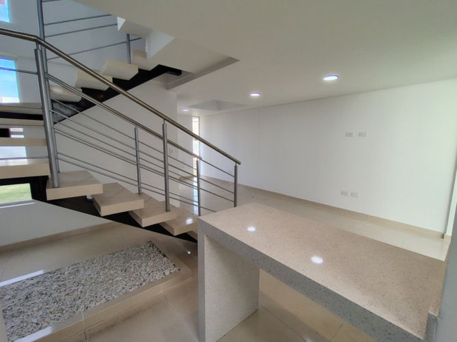 Casa de 3 alcobas en venta en Prados Del Este, Cúcuta, 170 m² · foto 5 de 17