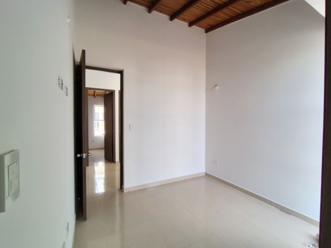 Casa de 3 alcobas en venta en Prados Del Este, Cúcuta, 170 m² · foto 7 de 17