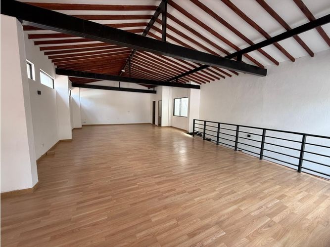 Local en arriendo en La Candelaria, Medellín, 90 m² · foto 3 de 8