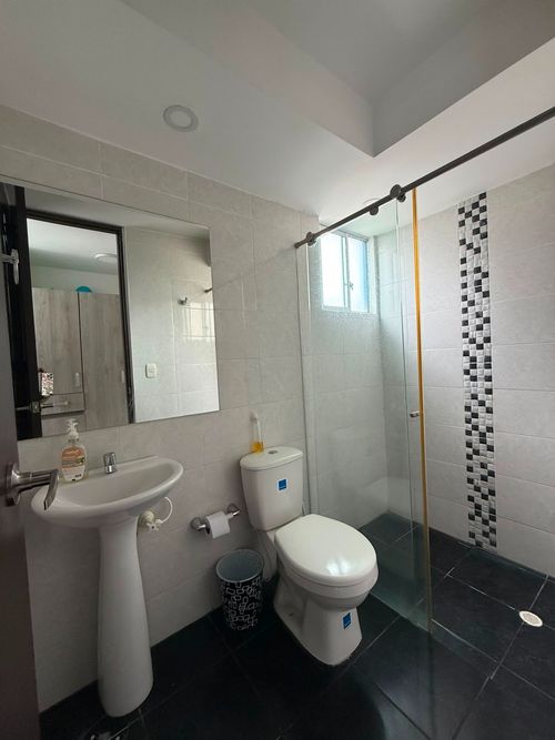 Apartamento de 2 alcobas en venta en Ricaurte, 55 m² · foto 13 de 24