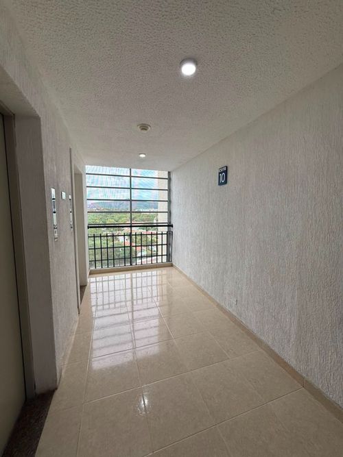 Apartamento de 2 alcobas en venta en Ricaurte, 55 m² · foto 18 de 24