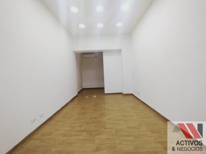 Local en venta en La Candelaria, Medellín, 30 m² · foto 3 de 7