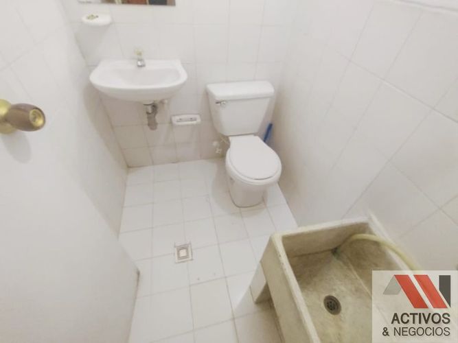 Local en venta en La Candelaria, Medellín, 30 m² · foto 6 de 7