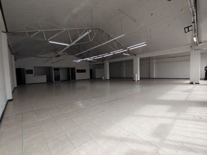 Local en arriendo en Los Parques - Barranquilla, Cali, 394 m² · foto 7 de 16