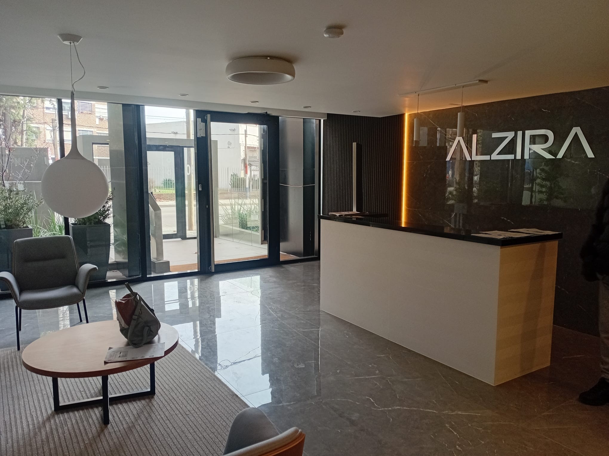 MODERNISIMO APARTAMENTO DE 1 DORMITORIO SOBRE LUIS A. DE HERRERA