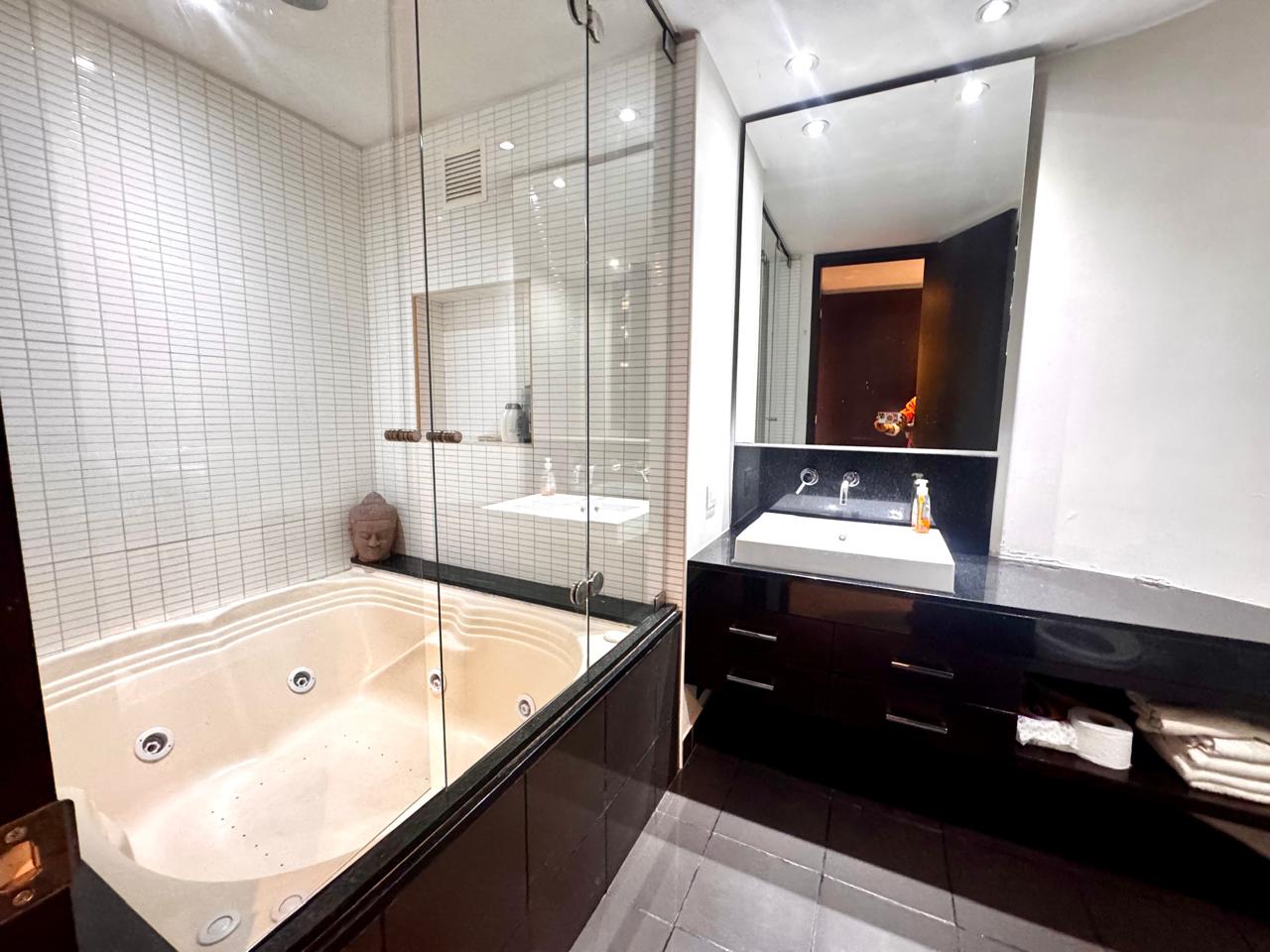 Apartamento en venta en El Refugio, Bogotá · foto 8 de 22