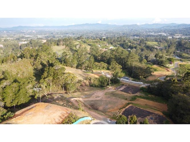 Lote en venta en El Tablazo, Rionegro, 3630 m² · foto 4 de 11