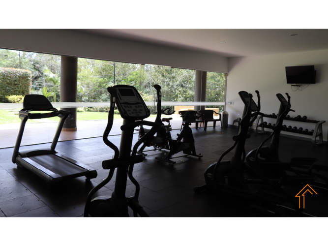 Casa de 7 alcobas en venta en Las Palmas, Envigado, 468 m² · foto 3 de 10