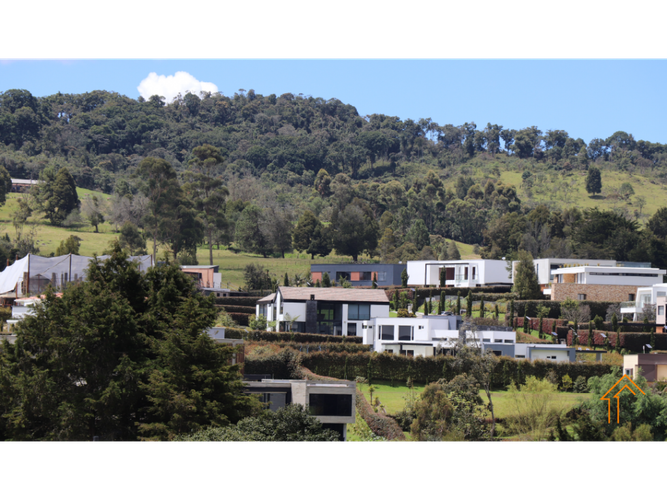 Casa de 7 alcobas en venta en Las Palmas, Envigado, 468 m² · foto 10 de 10