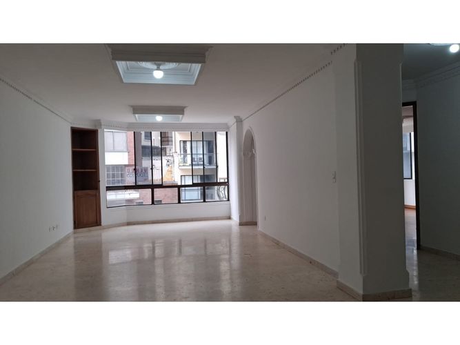 Apartamento de 3 alcobas en venta en La Campiña, Armenia, 150 m² · foto 2 de 24